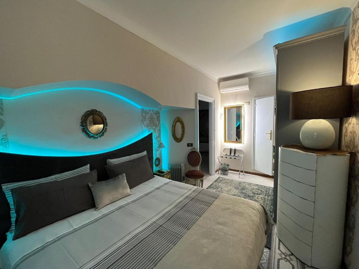 Spanish Steps Bedroom Roma Exterior foto