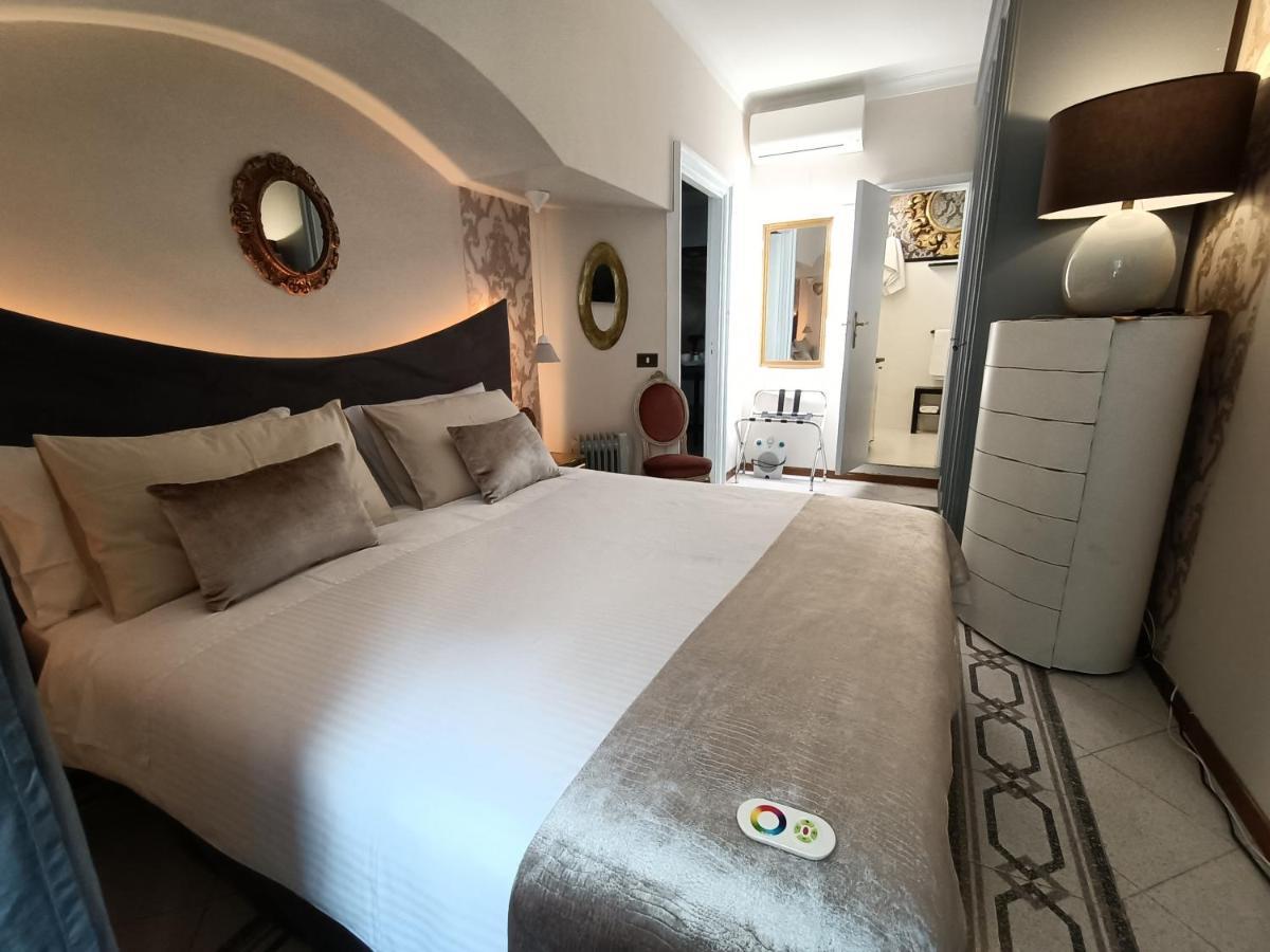 Spanish Steps Bedroom Roma Exterior foto